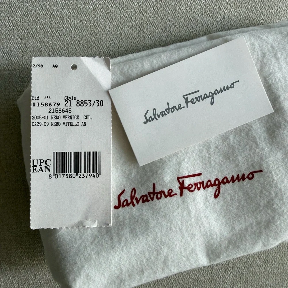 Salvatore Ferragamo Black Patent Leather Shoulder Bag - 90s Vintage